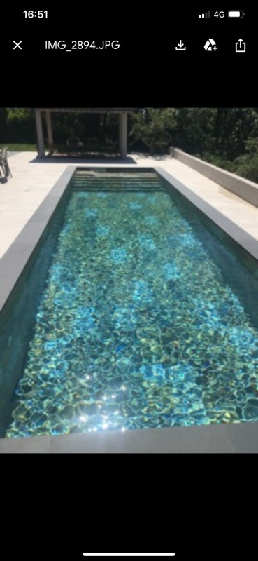 Vente de ce carrelage pour piscine modèle Bali près de Cabriès dans les Bouches du Rhône